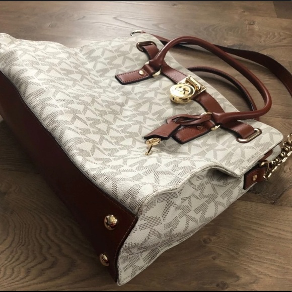 Signature Vanilla Michael Kors Hamilton - Picture 4 of 8